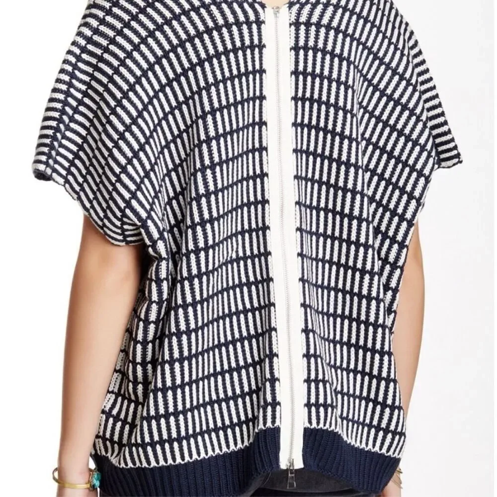Free People Something Special Back Zip Short Sleeve Poncho Sweater Vest XS